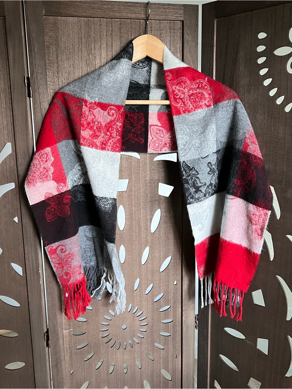 V. FRAAS Red, Black & Gray Plaid Fringe Wrap Scarf